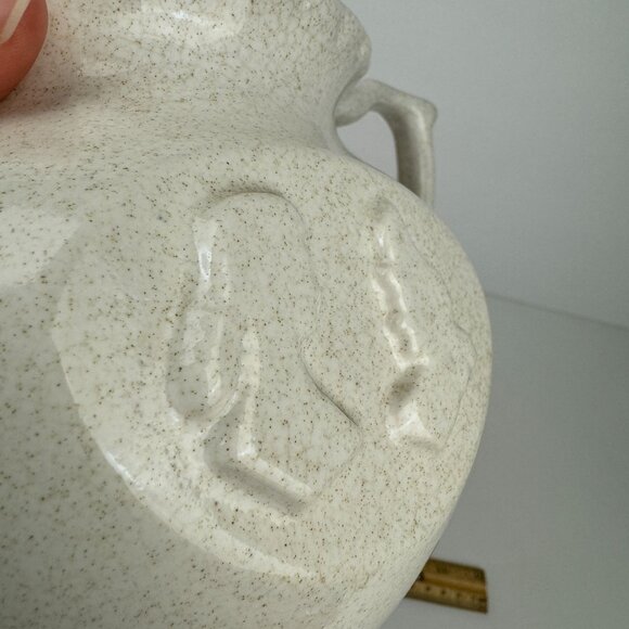 Vtg Pfaltzgraff Pitcher Speckled Cream Off White Cottage Farmhouse Colonial - Picture 11 of 17